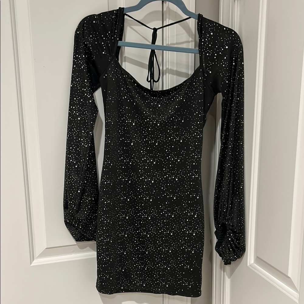Elegant Black Long Sleeve Dress